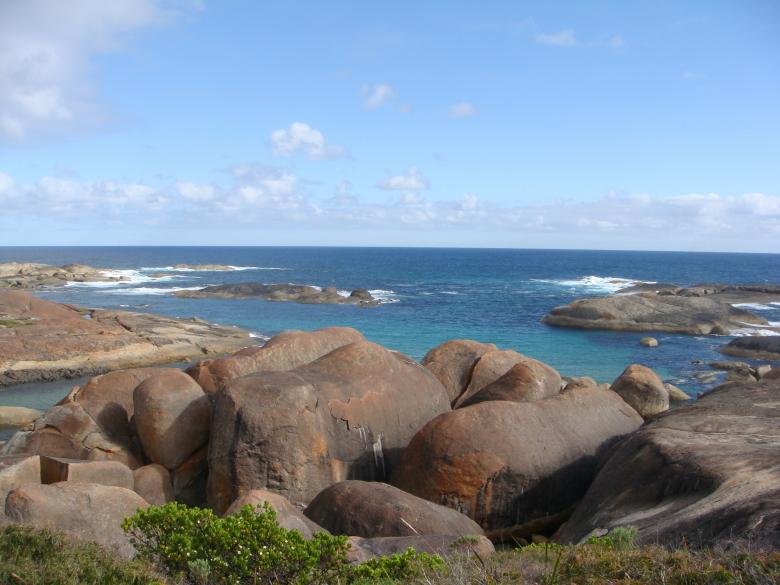 Free stock image of Rocky Shore created by Pixabay