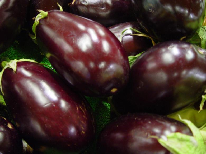 Free stock image of Eggplant  created by Pixabay