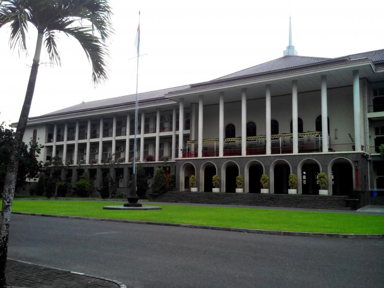 Free stock image of Gadjah Mada University created by muhyahya