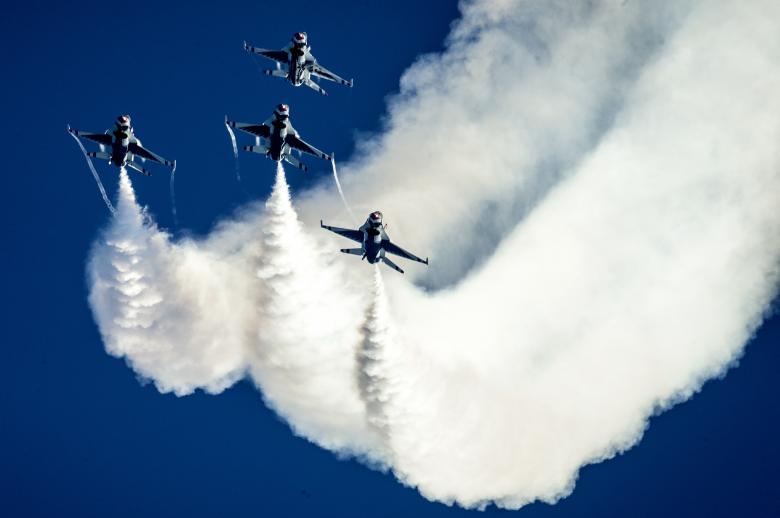 Free stock image of Air Show created by Pixabay