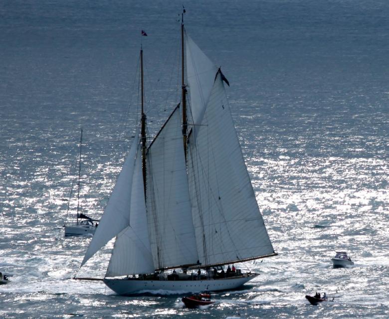Free stock image of Ship Sailing in the Ocean created by Pixabay