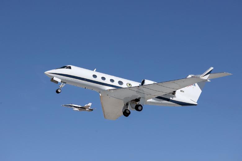 Free stock image of NASA Airplane created by Pixabay