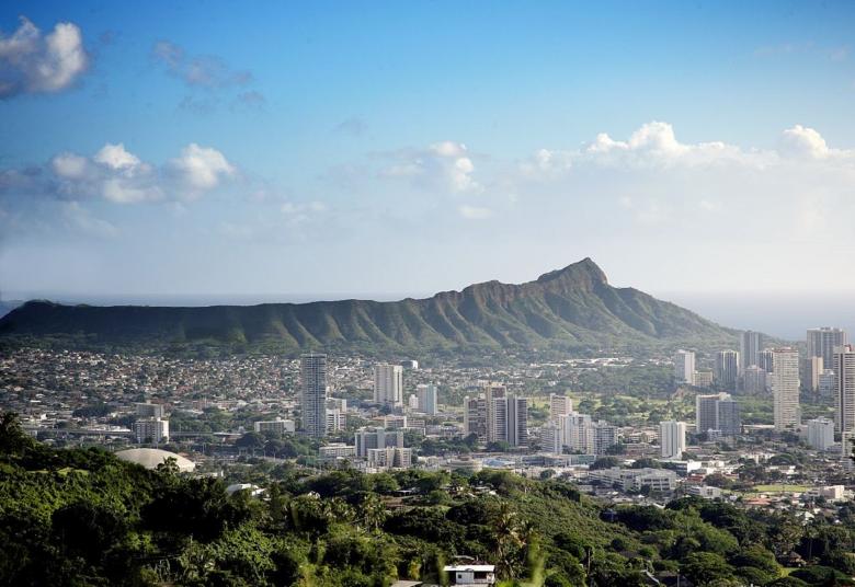 Free stock image of Honolulu Skyline created by Pixabay