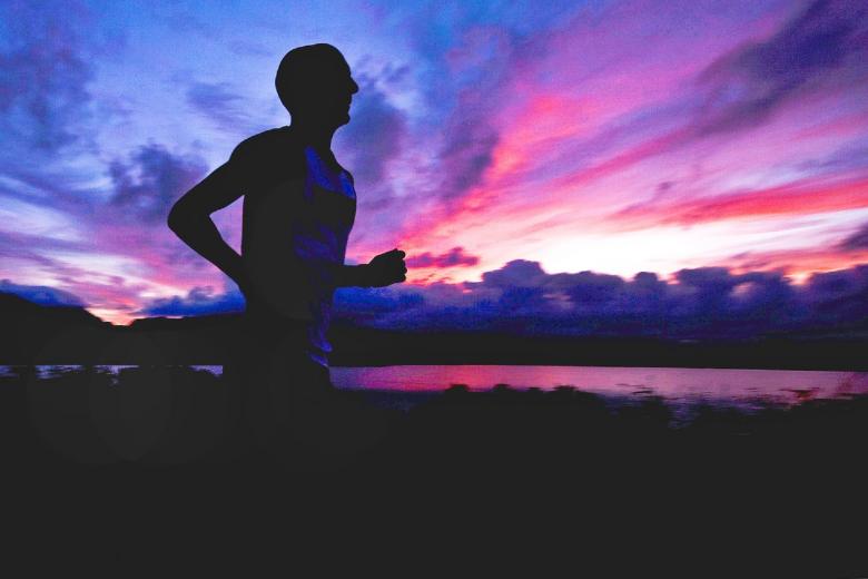 Free stock image of Running in the Evening created by Pixabay