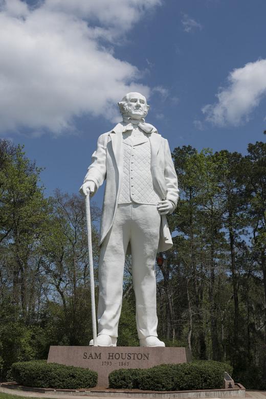 Free stock image of White Statue created by Pixabay