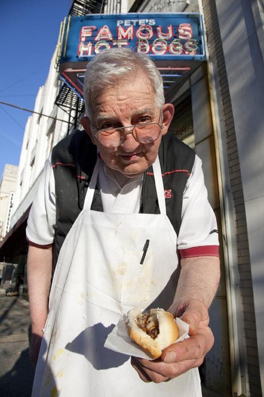 Free stock image of Hot Dog Vendor created by Pixabay