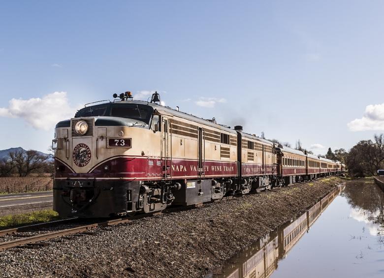 Free stock image of Running Train created by Pixabay