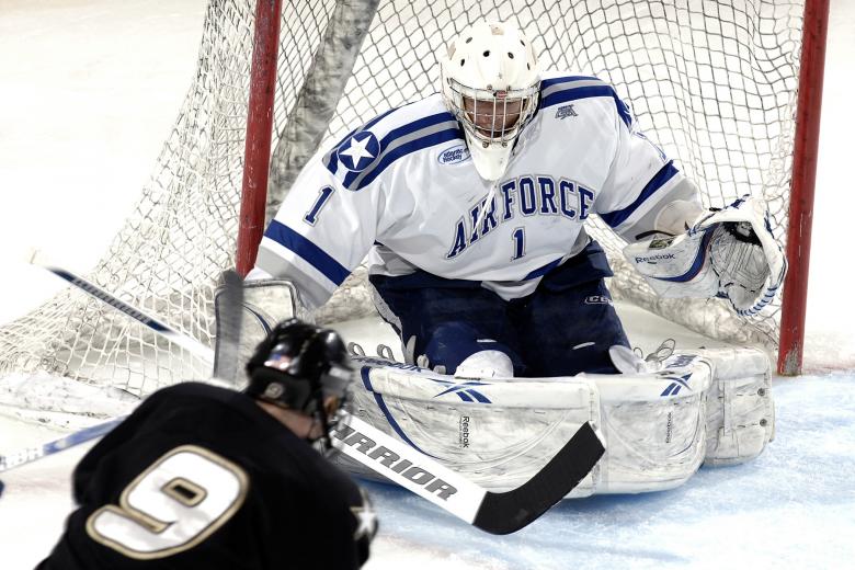 Free stock image of Ice Hockey created by Pixabay