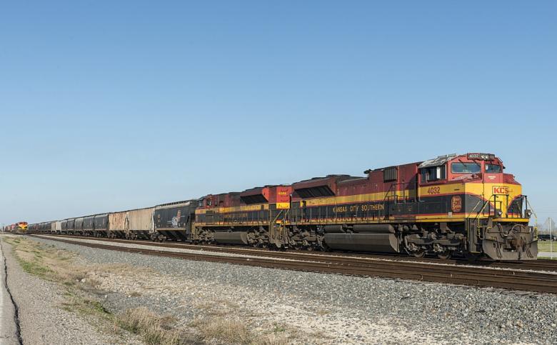 Free stock image of Kansas City Southern Train created by Pixabay