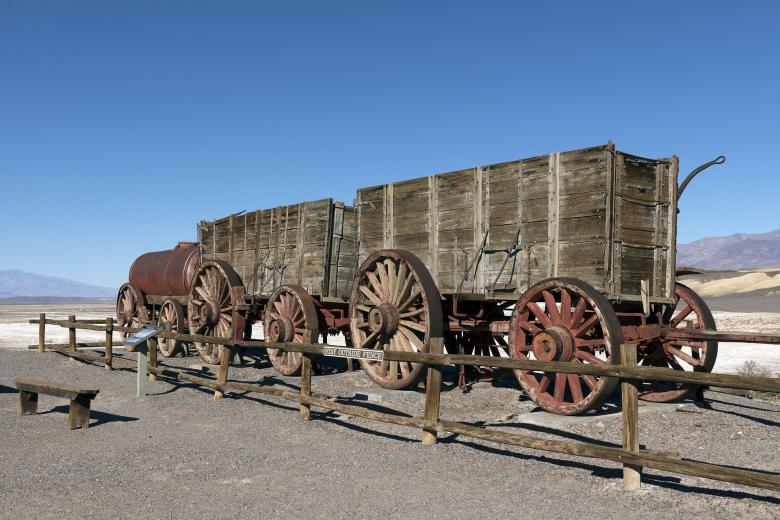 Free stock image of Borax Wagons created by Pixabay