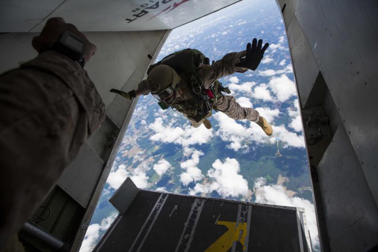 Free stock image of Military Skydivers created by Pixabay