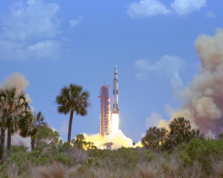 Free stock image of Apollo 16 Launch created by Pixabay