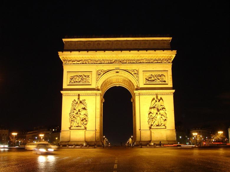 Free stock image of Arc de Triomphe created by Pixabay