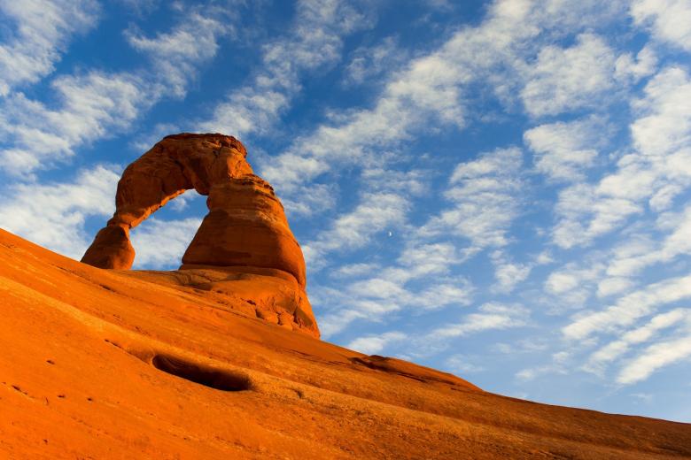 Free stock image of Rock Arch created by Pixabay