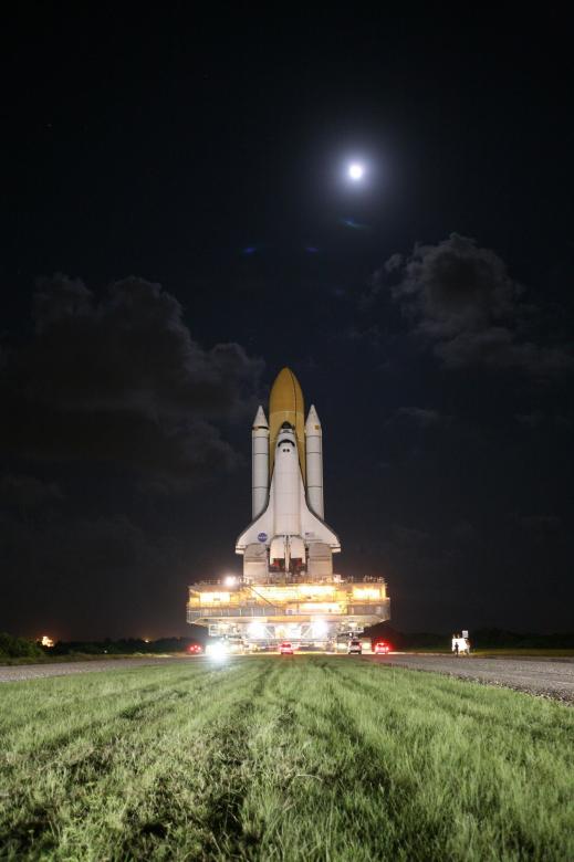 Free stock image of Space Shuttle created by Pixabay