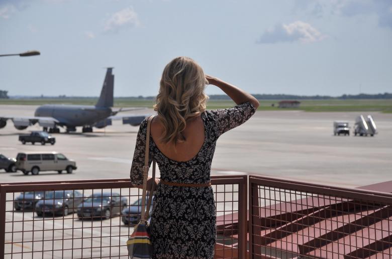 Free stock image of Passenger on the Airport created by Pixabay