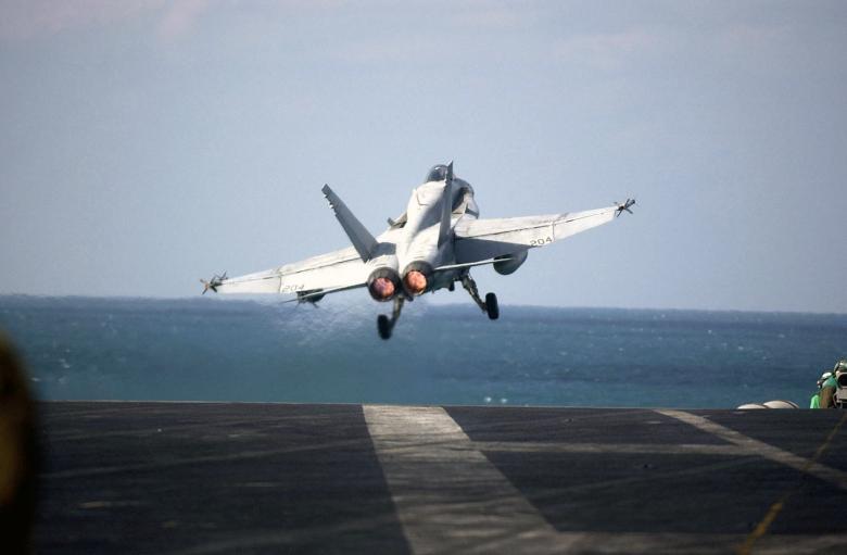Free stock image of Aircraft Takingoff created by Pixabay