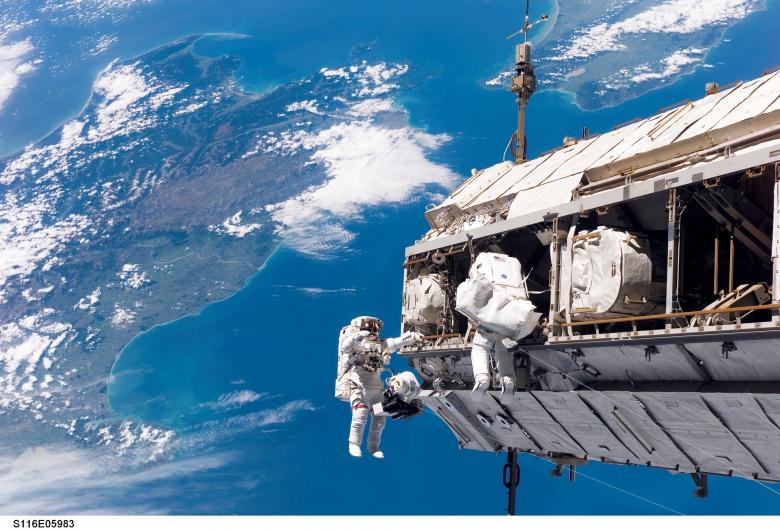 Free stock image of Astronauts in Space created by Pixabay