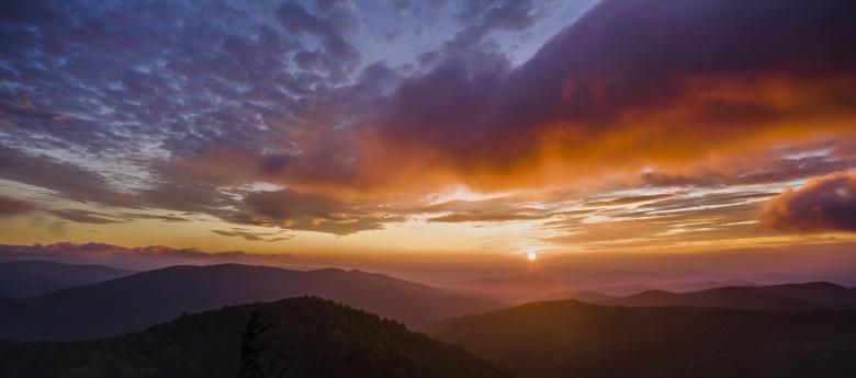 Free stock image of Sunset created by Pixabay