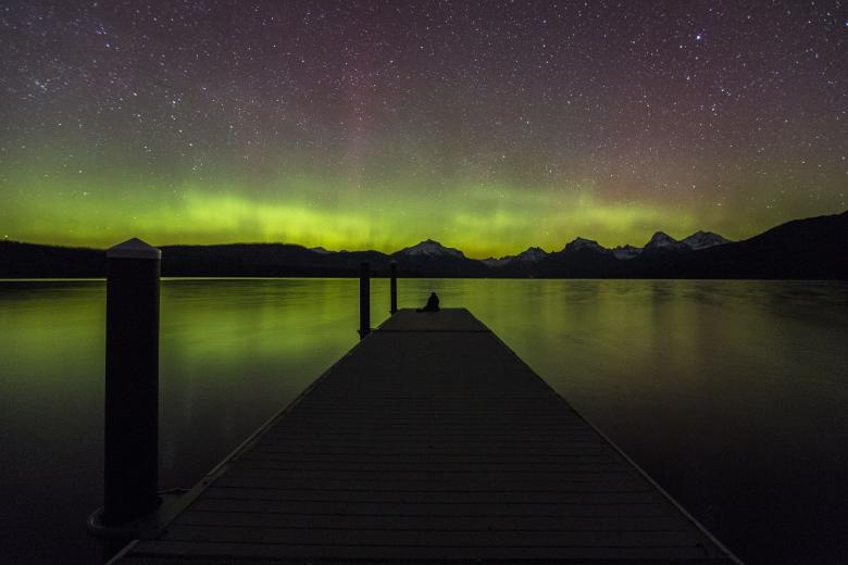 Free stock image of Aurora Borealis created by Pixabay