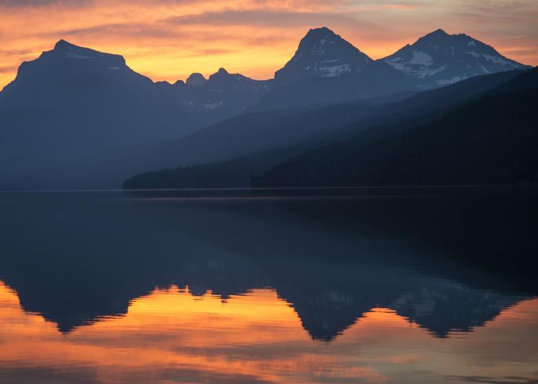 Free stock image of Mountains near the River created by Pixabay