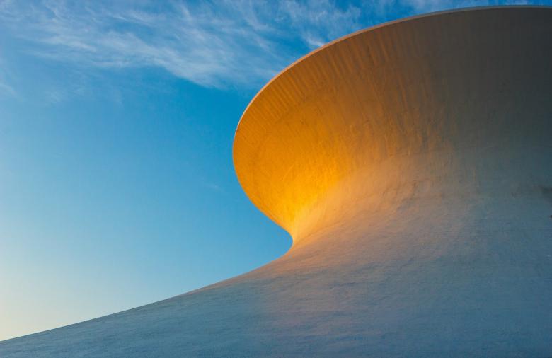 Free stock image of Curvy created by Pixabay