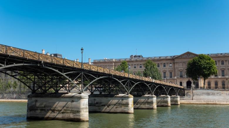 Free stock image of Bridge in Paris created by Pixabay