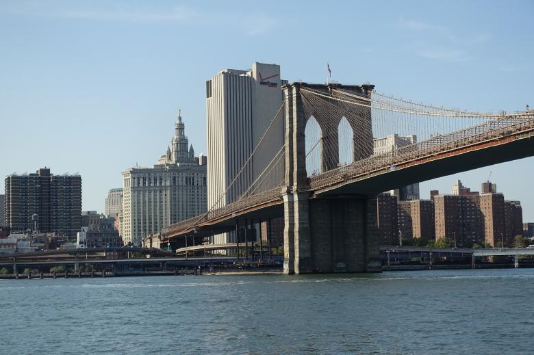 Free stock image of Brooklyn Bridge created by Pixabay