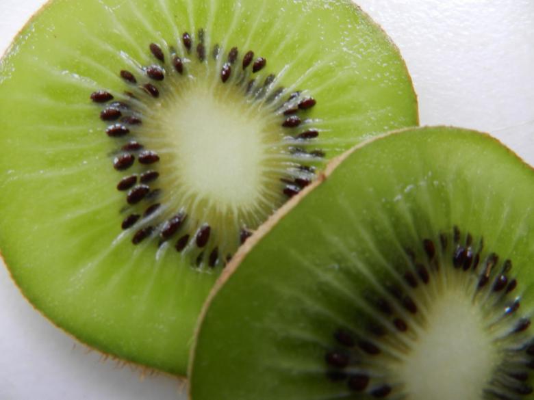 Free stock image of Kiwi Fruit created by Pixabay