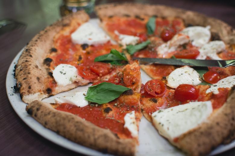 Free stock image of Margherita Pizza created by Pixabay