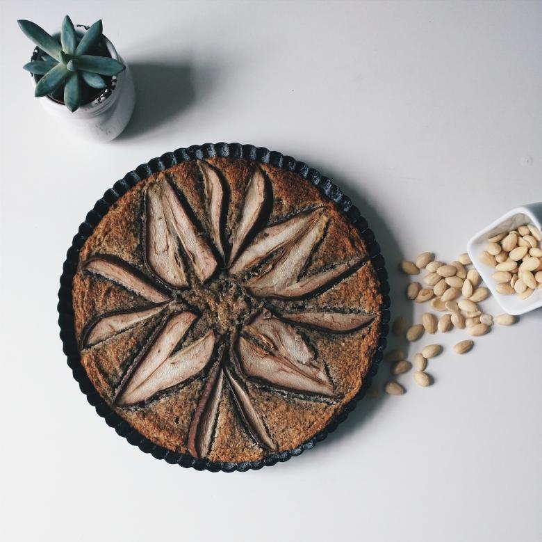 Free stock image of Almond Cake created by Pixabay
