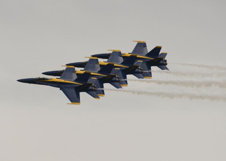 Free stock image of Blue Angels created by Pixabay