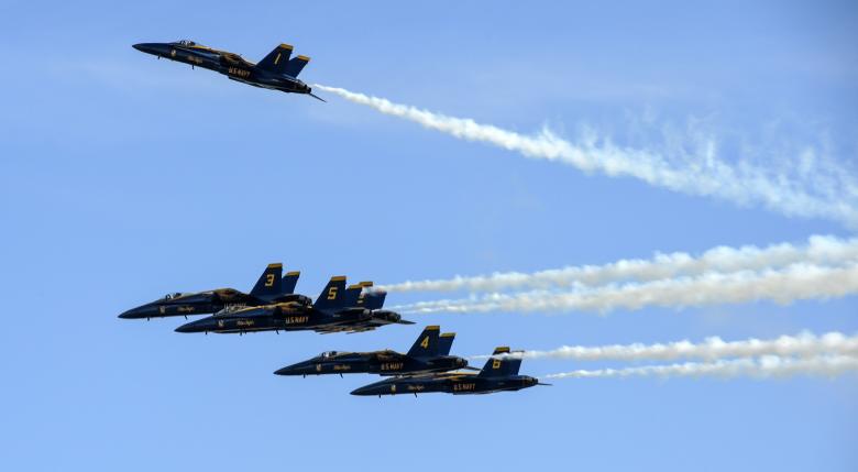 Free stock image of Blue Angels created by Pixabay