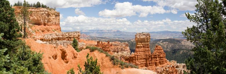 Free stock image of Bryce Canyon created by Pixabay