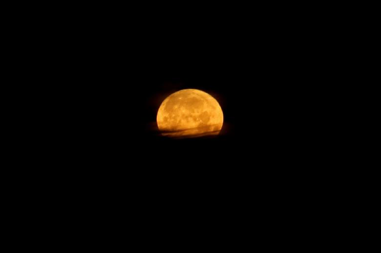 Free stock image of Full Moon created by Pixabay