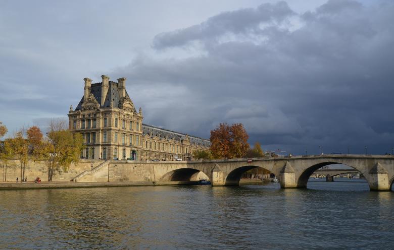 Free stock image of Seine River created by Pixabay
