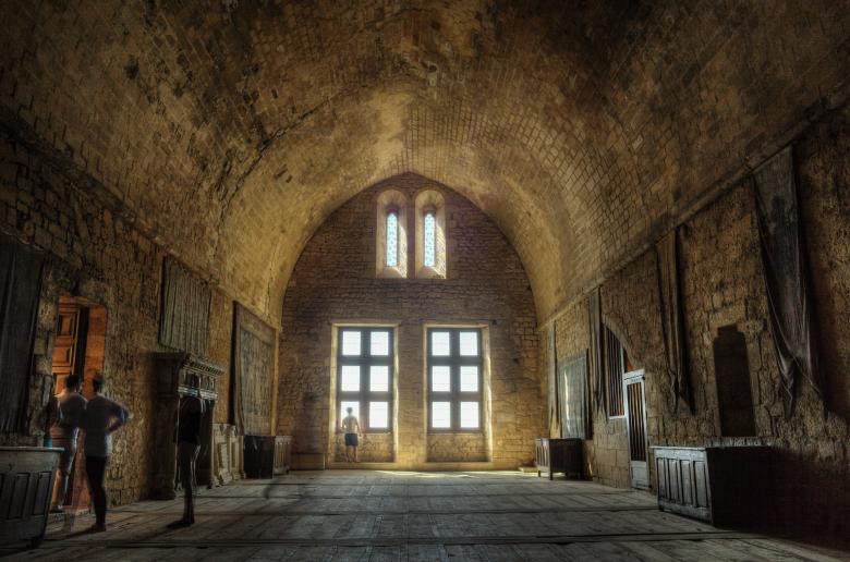Free stock image of Chateau De Beynac created by Pixabay
