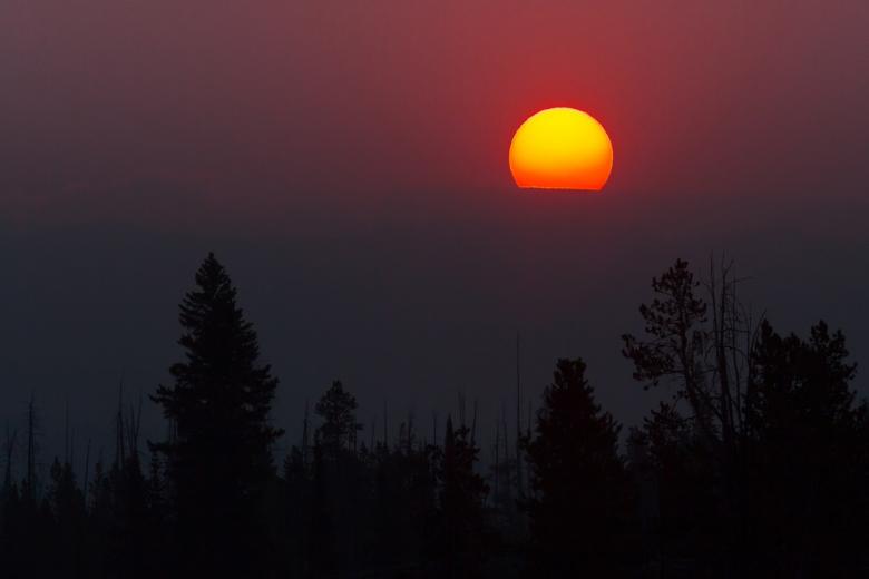 Free stock image of Sunset created by Pixabay