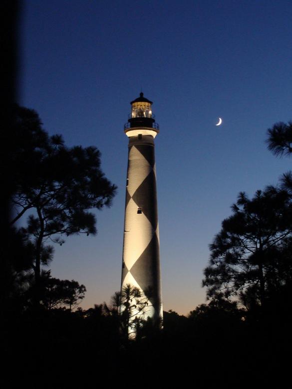 Free stock image of Lighthouse created by Pixabay