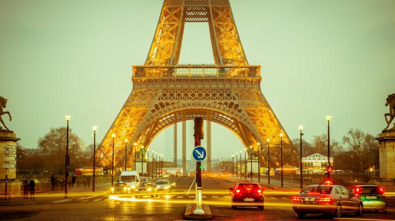 Free stock image of Eiffel Tower created by Pixabay
