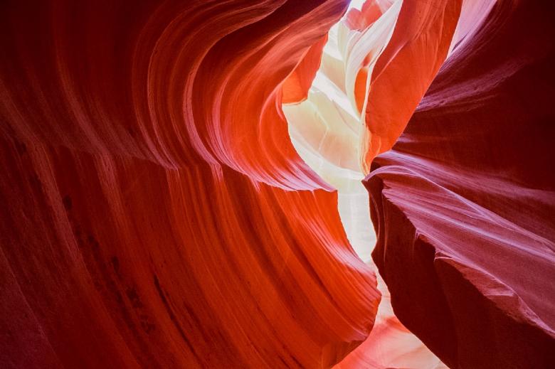 Free stock image of Upper Antelope Canyon created by Pixabay