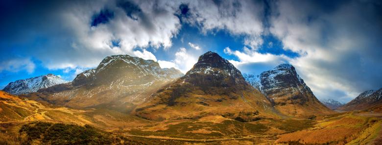 Free stock image of Mountain Range created by Pixabay