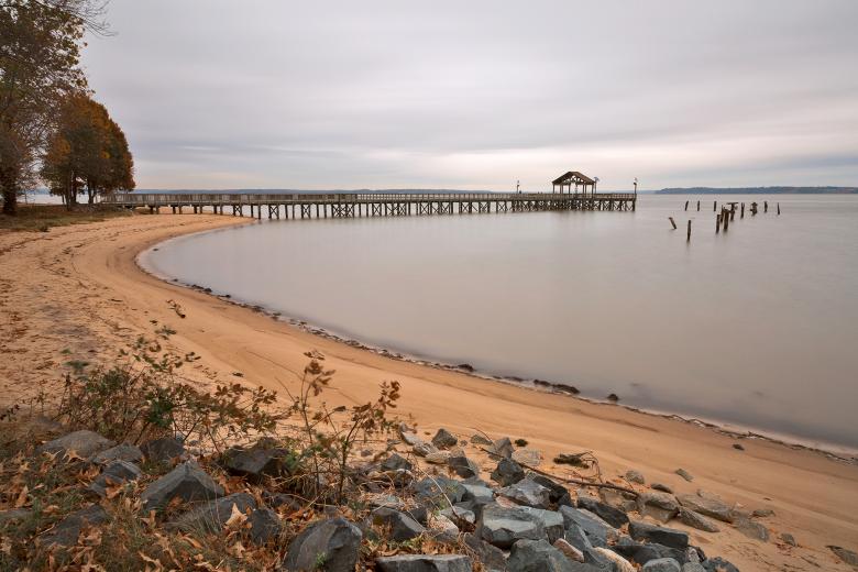 Free stock image of Leesylvania Beach Pier created by Nicolas Raymond