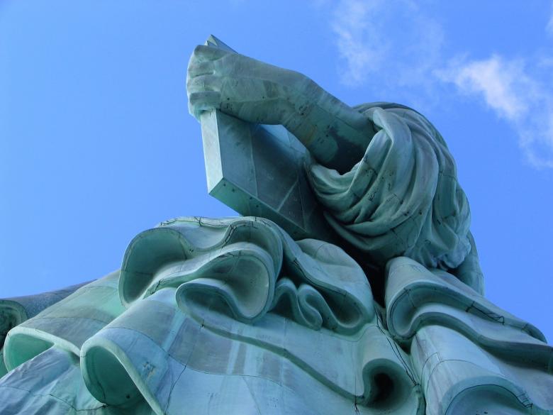 Free stock image of Statue of Liberty created by Pixabay