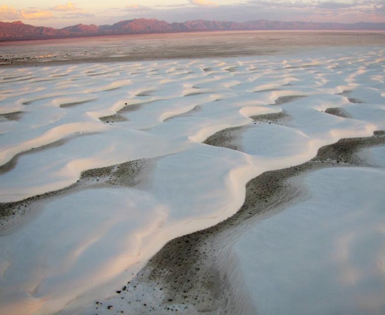 Free stock image of White Sands created by Pixabay