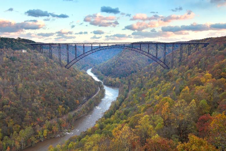 Free stock image of New River Gorge created by Pixabay