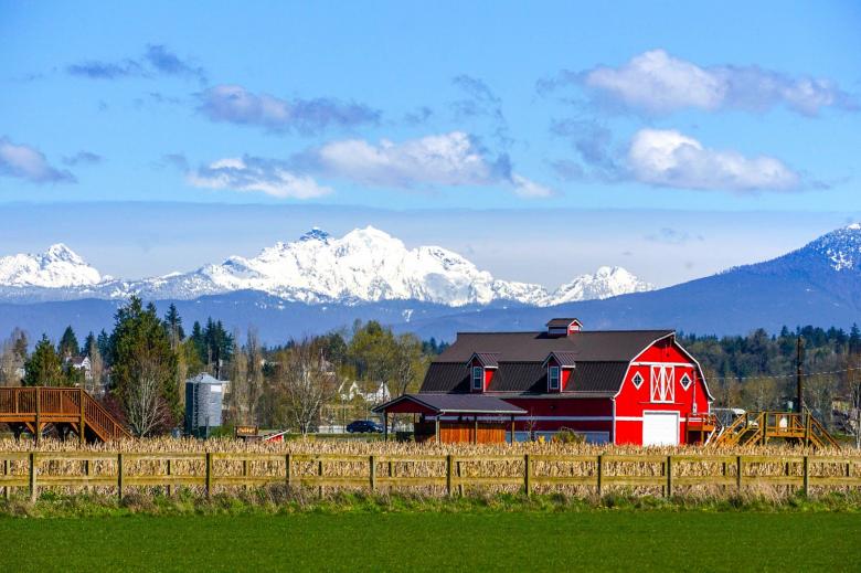 Free stock image of Farm House created by Pixabay