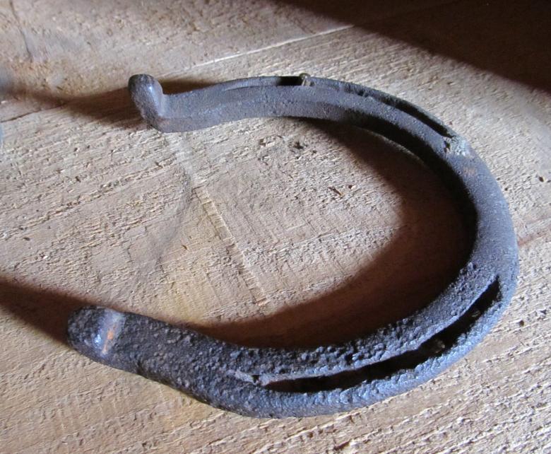Free stock image of Horseshoe created by Pixabay