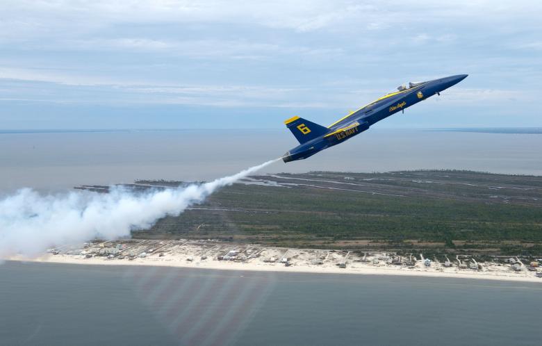 Free stock image of Blue Angels created by Pixabay