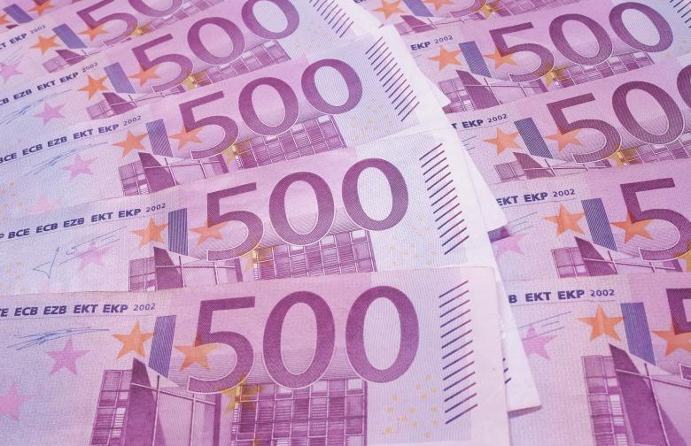 Free stock image of Paper Money created by Pixabay